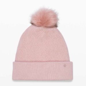COPY - Lululemon Sherpa Weave Pom Beanie